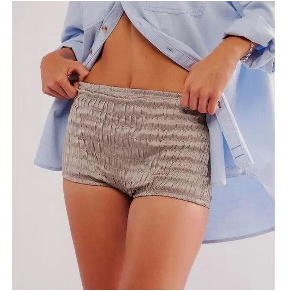 Intimately Free People Shorts Smocked Bloomers Size M Taupe Women's NWOT